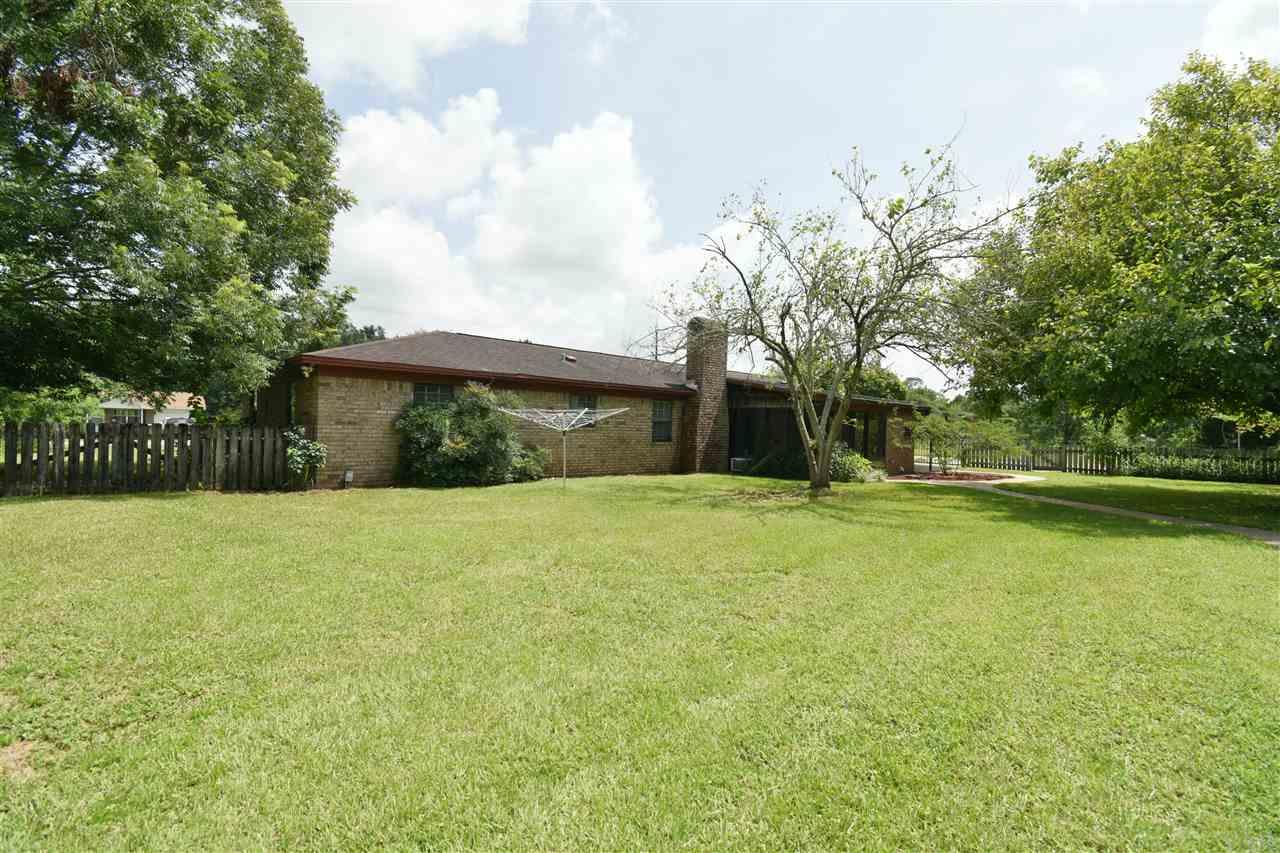 7035 Frank Reeder Road Pensacola, FL 32526 - Photo 8 of 47 Gallery Image 8