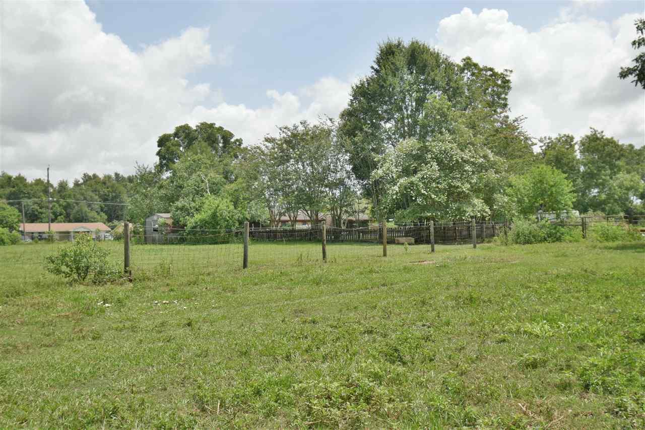 7035 Frank Reeder Road Pensacola, FL 32526 - Photo 10 of 47 Gallery Image 10