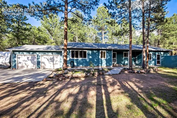 $599,900 | 167 West Kelly Road, Woodland Park, CO 80863