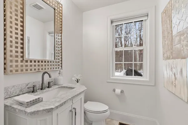 $775,000 | 103 Keeneland Circle, Leominster, MA 01453