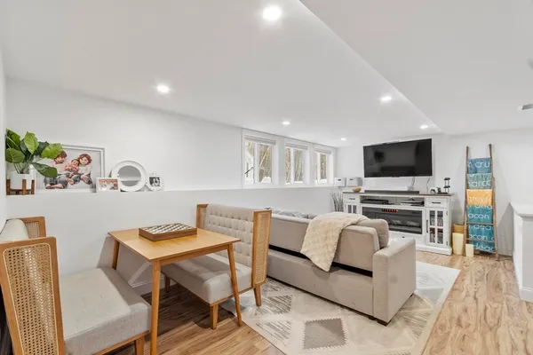 $775,000 | 103 Keeneland Circle, Leominster, MA 01453