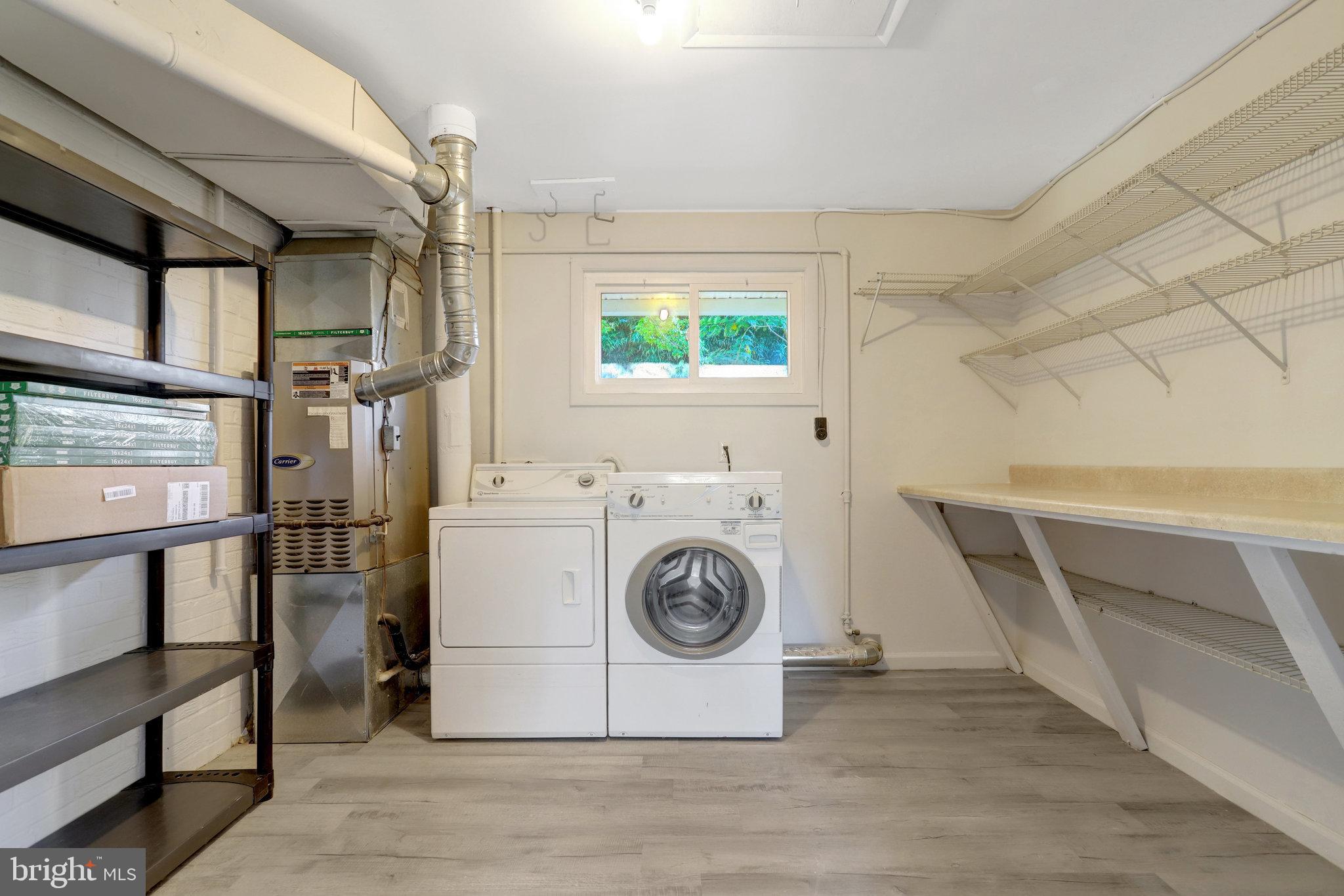 5301 Ferndale Street Springfield, VA 22151 - Photo 27 of 32 a utility room with dryer and washer