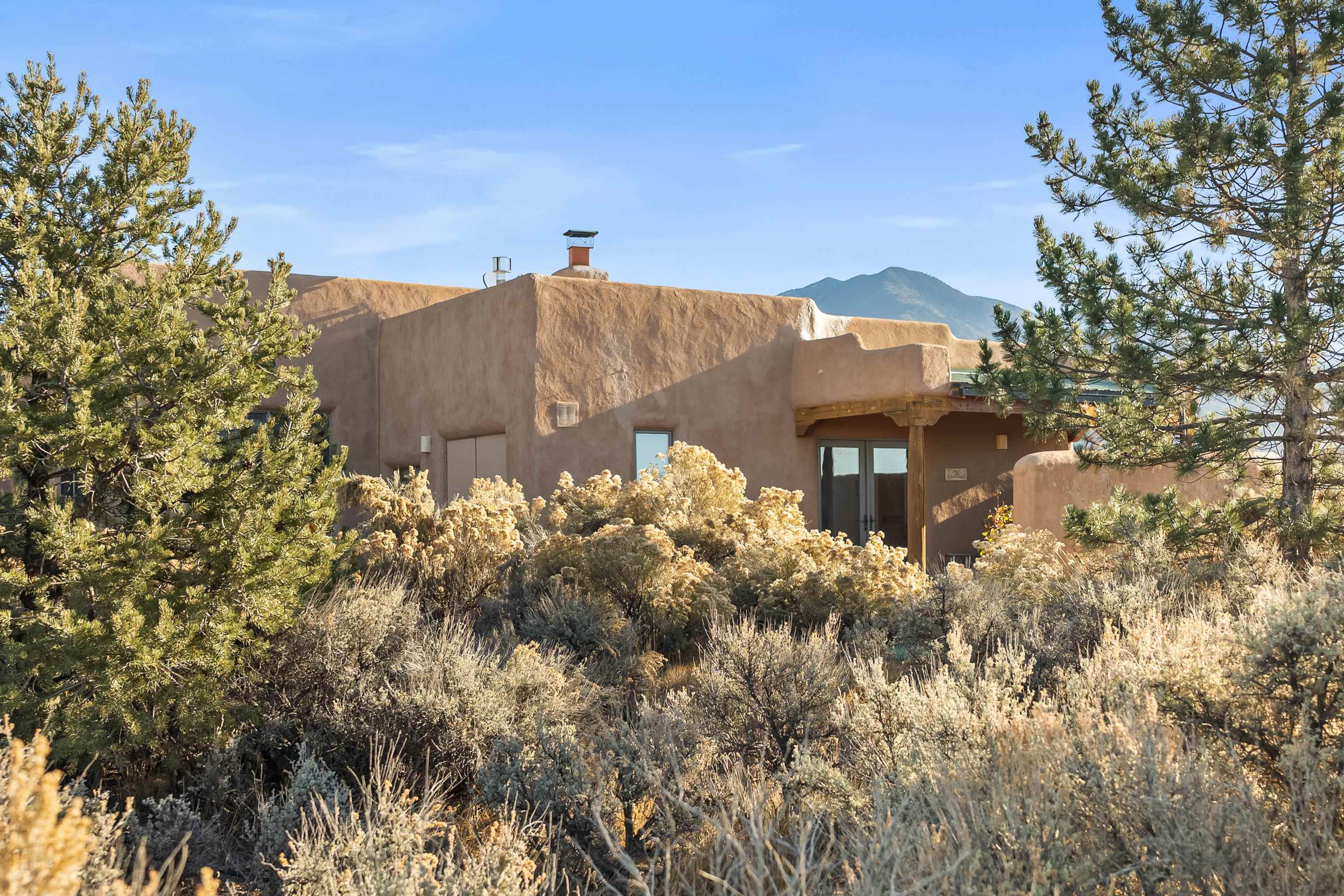 2 Tecolote Road El Prado, NM 87529 - Photo 33 of 39 Gallery Image 33
