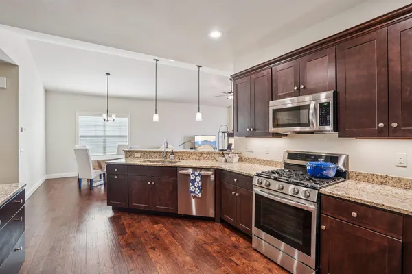 $525,000 | 6795 Village Walk Lane, DeForest, WI 53532