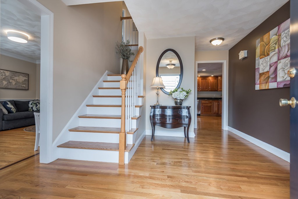 30 Shawsheen Road Andover, MA 01810 - Photo 3 of 30 Gallery Image 3
