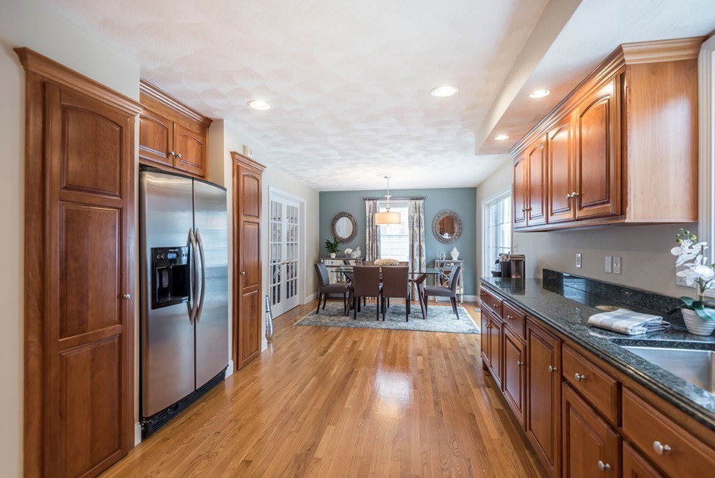 30 Shawsheen Road Andover, MA 01810 - Photo 7 of 30 Gallery Image 7