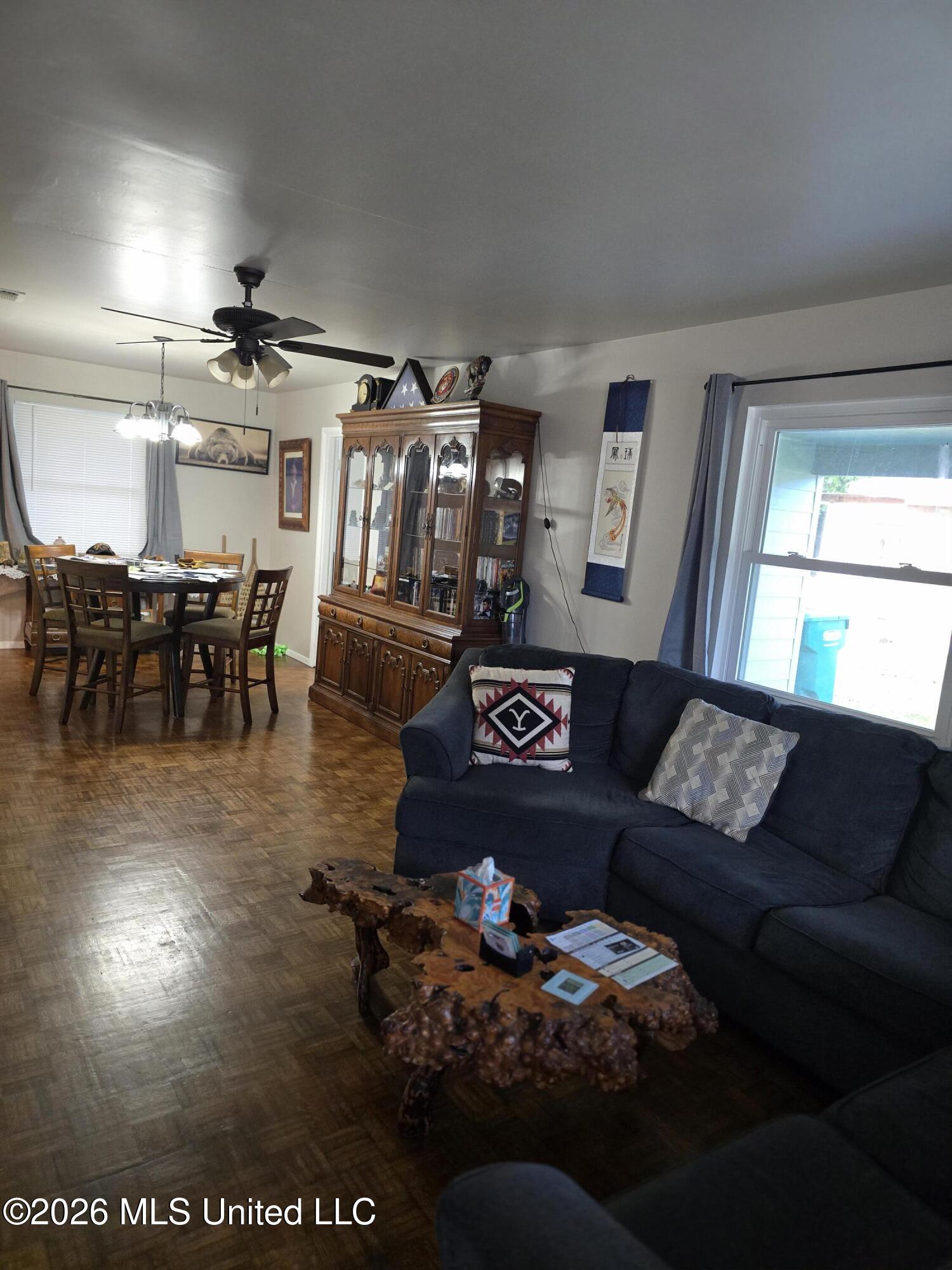 2330 Middlecoff Drive Gulfport, MS 39507 - Photo 18 of 40 Living to Dining Area