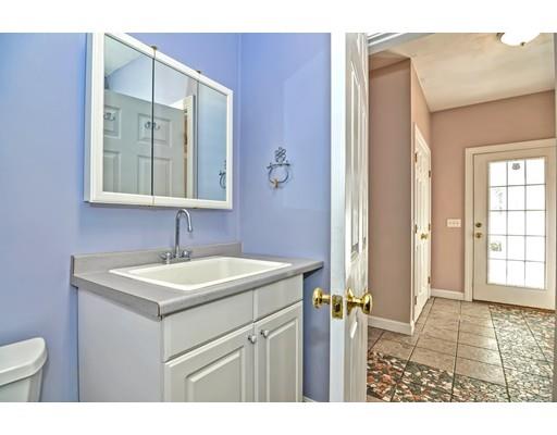 98 Osgood Road Charlton, MA 01507 - Photo 11 of 30 Gallery Image 11