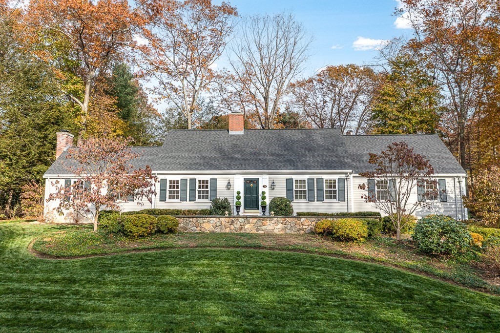 71 Suffolk Road, Wellesley, MA 02481 Compass