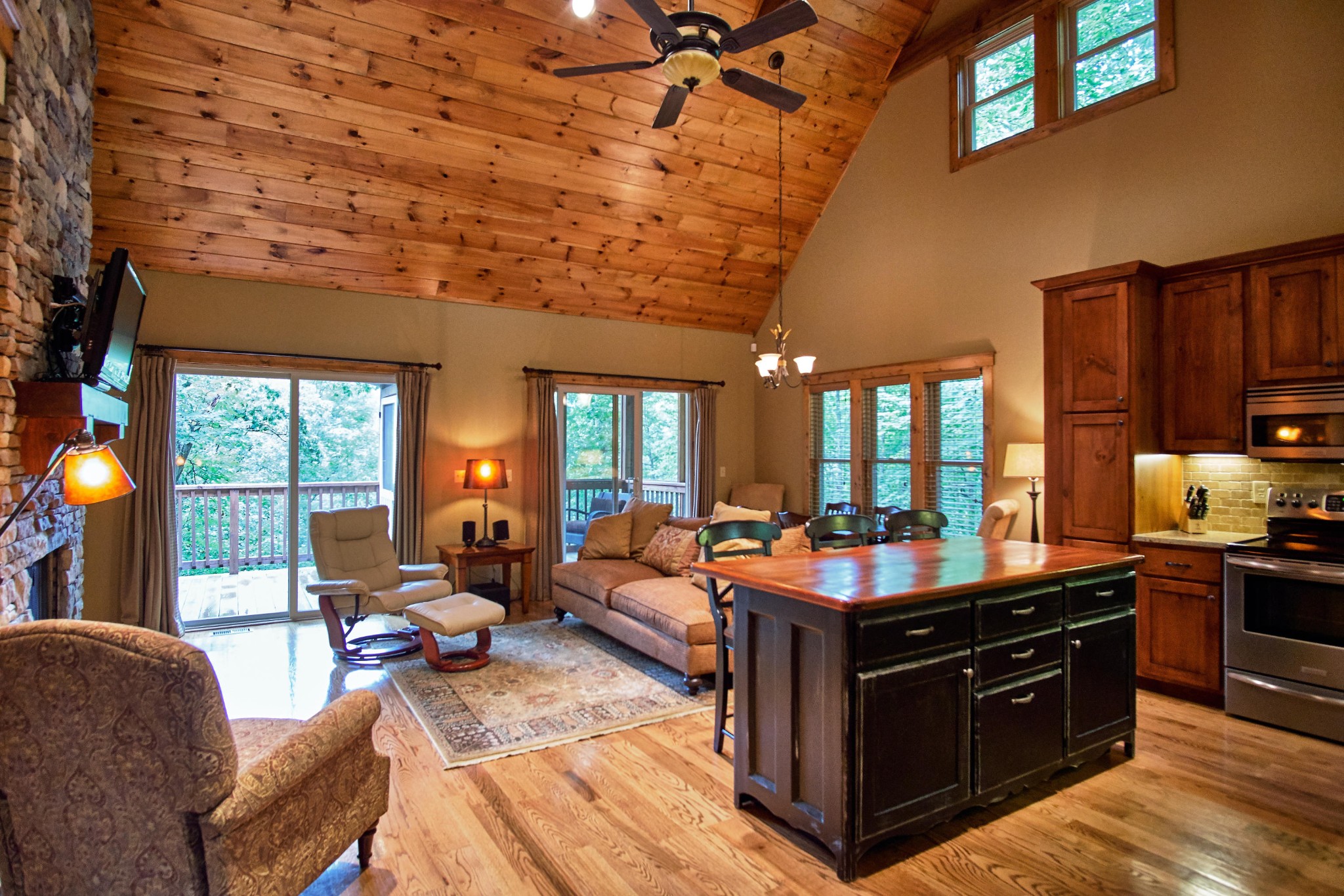 861 Laurel Road Townsend, TN 37882 - Photo 4 of 40 Gallery Image 4