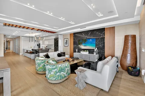 $10,499,000 | 1901 South Ocean Boulevard, Unit 18, Delray Beach, FL 33483