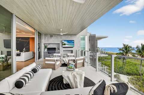 $10,499,000 | 1901 South Ocean Boulevard, Unit 18, Delray Beach, FL 33483