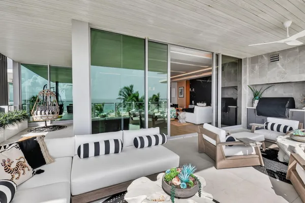 $10,499,000 | 1901 South Ocean Boulevard, Unit 18, Delray Beach, FL 33483