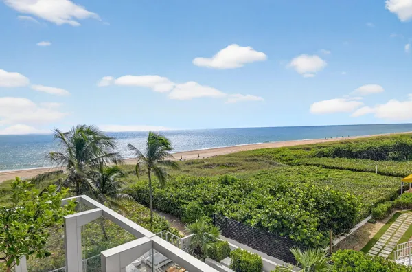 $10,499,000 | 1901 South Ocean Boulevard, Unit 18, Delray Beach, FL 33483