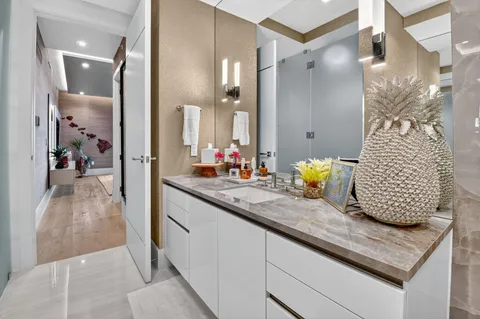 $10,499,000 | 1901 South Ocean Boulevard, Unit 18, Delray Beach, FL 33483