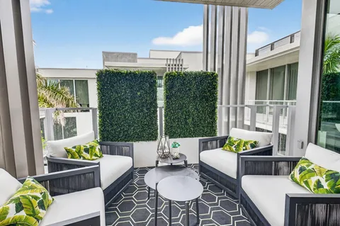 $10,499,000 | 1901 South Ocean Boulevard, Unit 18, Delray Beach, FL 33483