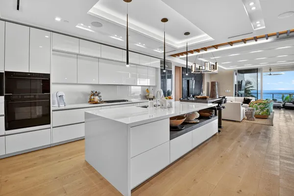 $10,499,000 | 1901 South Ocean Boulevard, Unit 18, Delray Beach, FL 33483