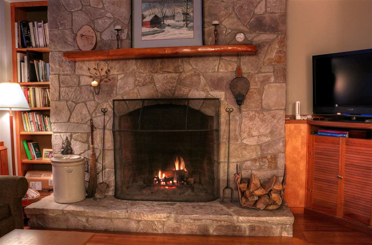 99 South Hollow Road Stowe, VT 05672 - Photo 16 of 40 Gallery Image 16