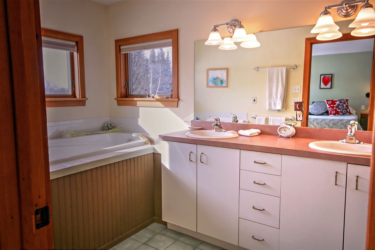 99 South Hollow Road Stowe, VT 05672 - Photo 24 of 40 Gallery Image 24