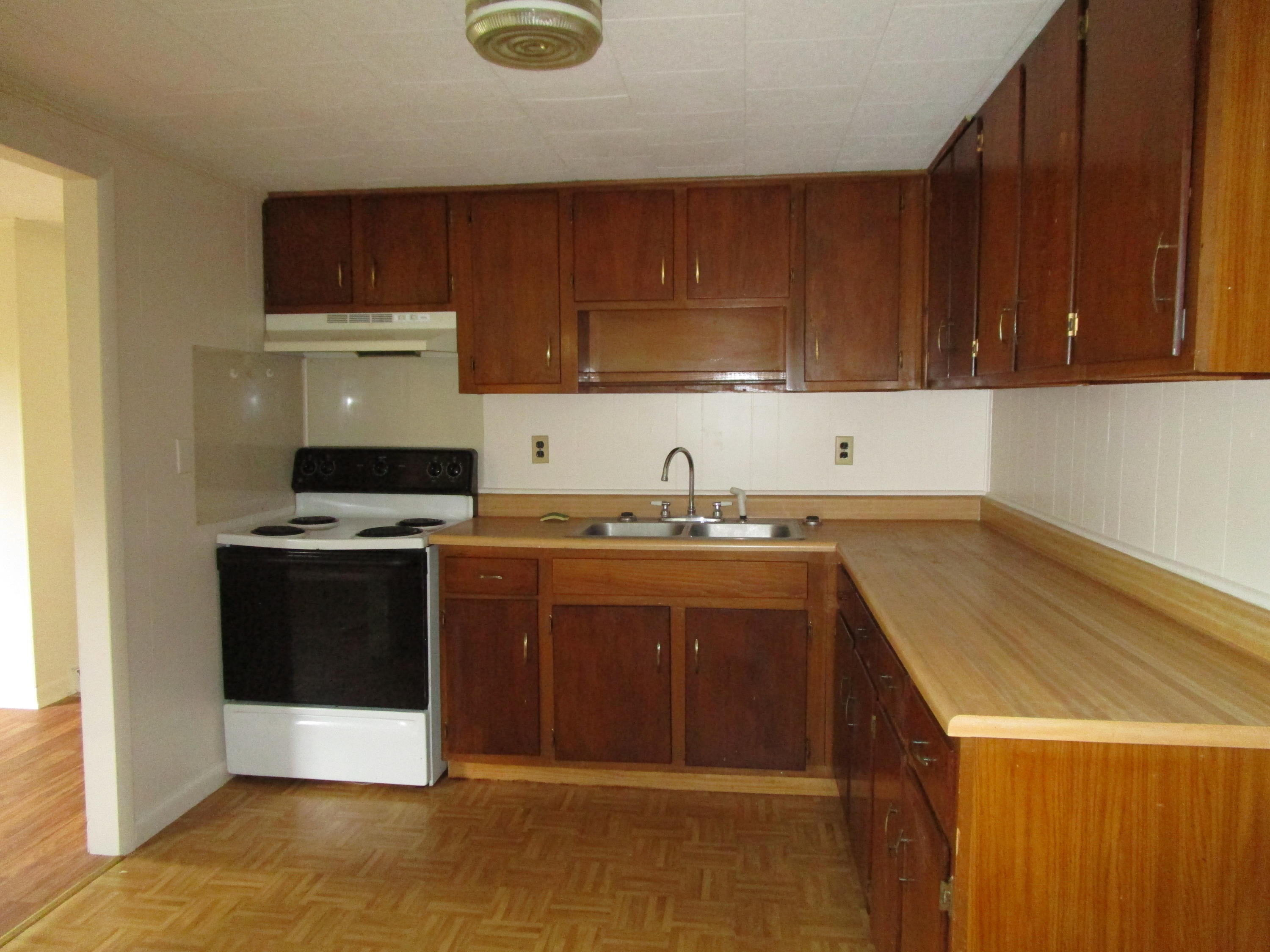4889 Couch Road Coeburn, VA 24230 - Photo 11 of 29 IMG_0679