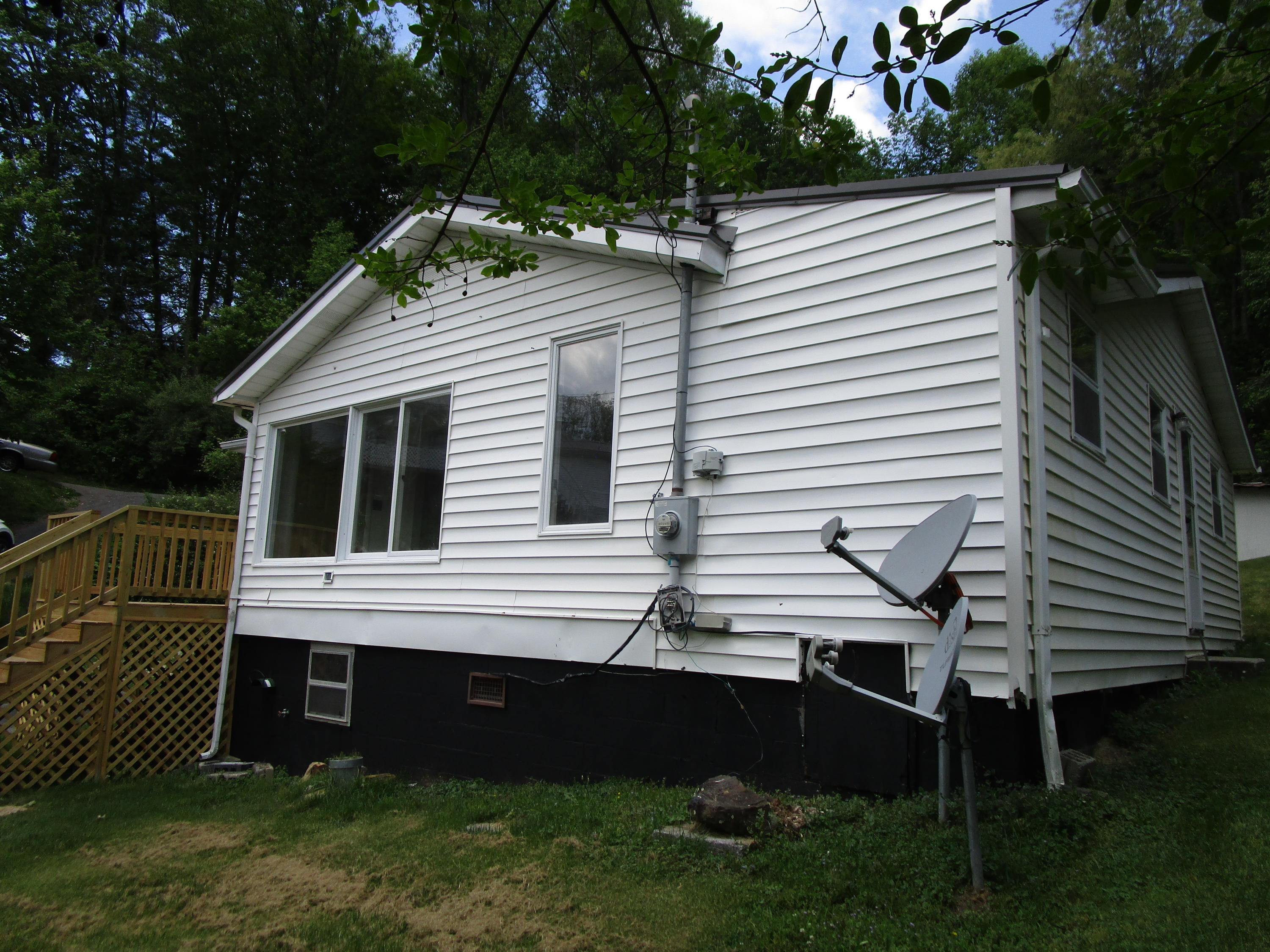 4889 Couch Road Coeburn, VA 24230 - Photo 25 of 29 IMG_0707