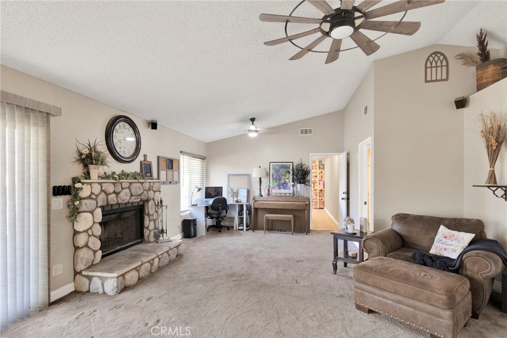 19121 Nimshew Road Apple Valley, CA 92308 - Photo 36 of 49