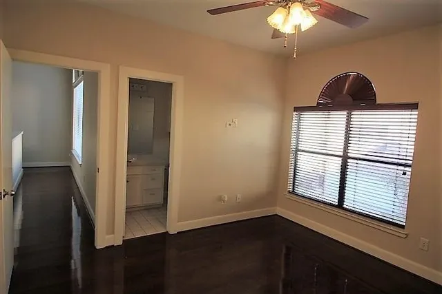 $2,400 | 9810 Marlink, Houston, TX 77025