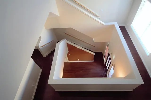 $2,400 | 9810 Marlink, Houston, TX 77025