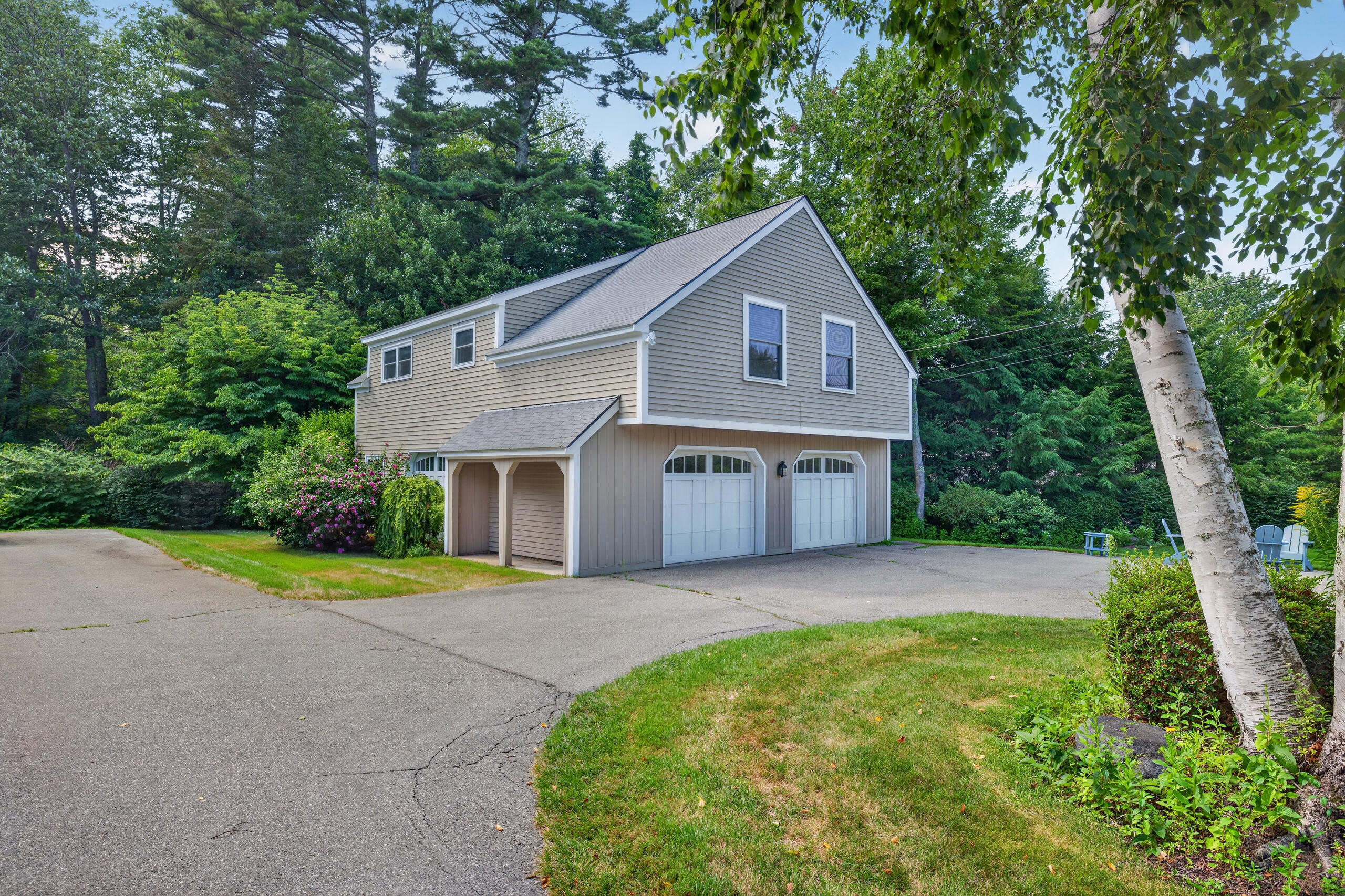 217-219 Sea Road Kennebunk, ME 04043 - Photo 3 of 114 217 Sea Road