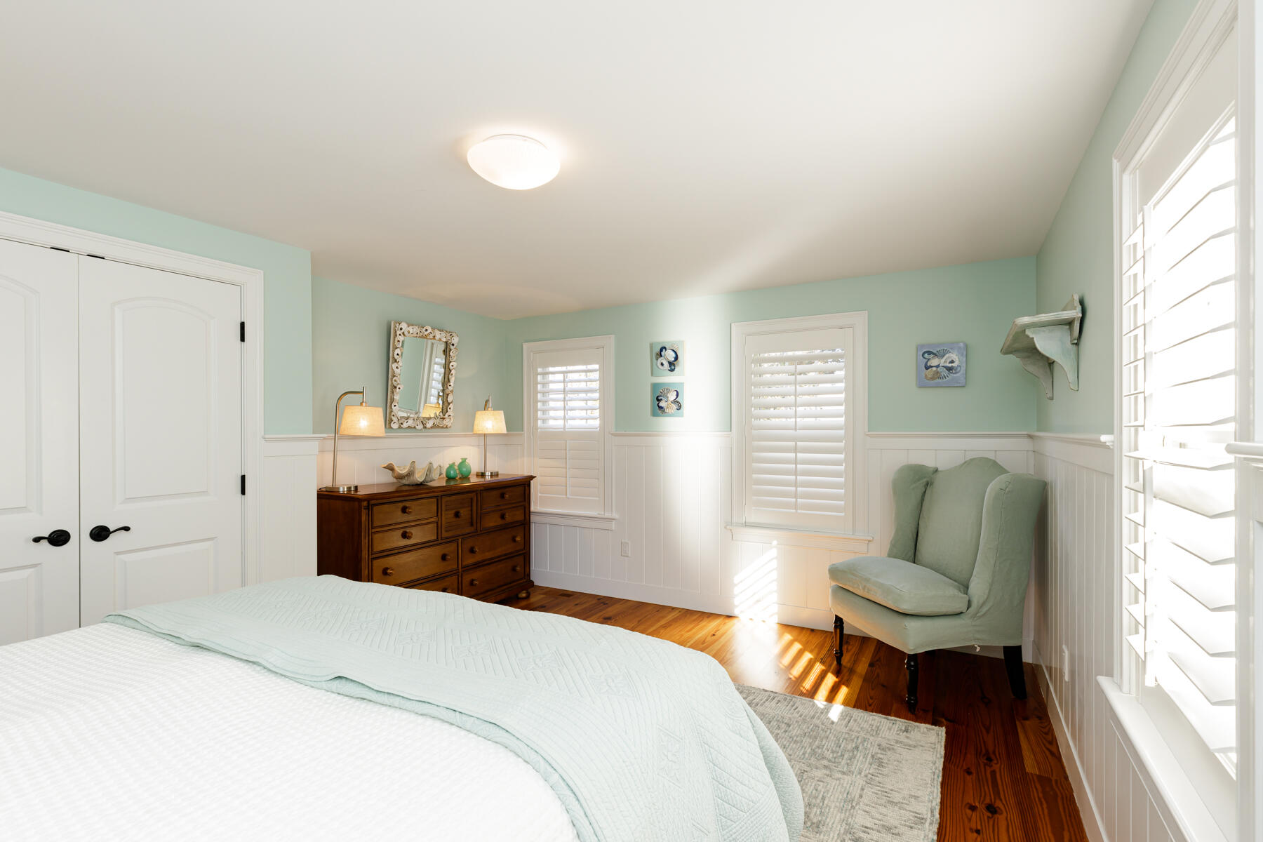 27 Patterson Road Chatham, MA 02633 - Photo 40 of 68 a bedroom with a bed and window