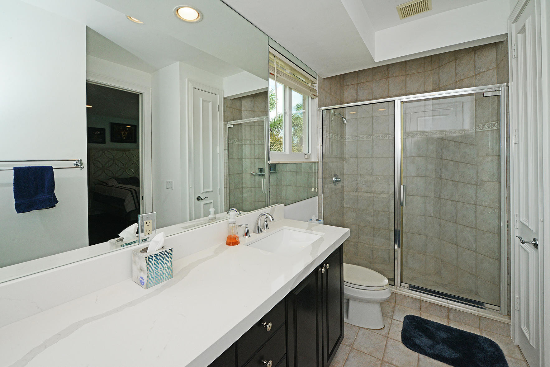 6554 Landings Court Boca Raton, FL 33496 - Photo 25 of 43 Guest Bath 2