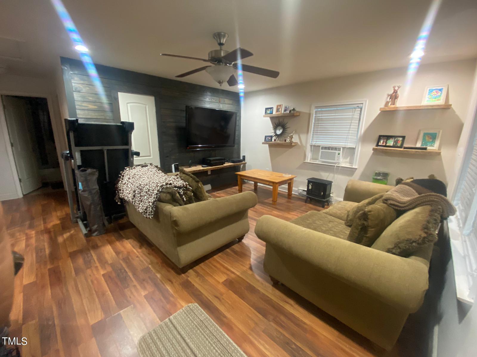 2729 Newsome Street Raleigh, NC 27603 - Photo 7 of 24 007