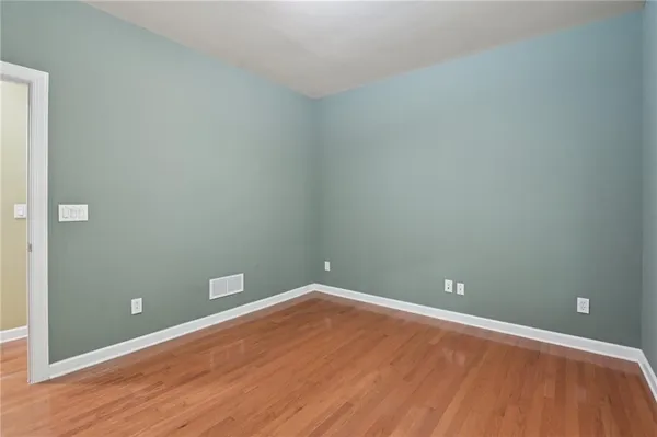 $969,900 | 1842 Belmont Creek Pointe, Suwanee, GA 30024