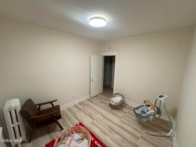 $299,999 | 22 Fairlawn Avenue, Albany, NY 12203