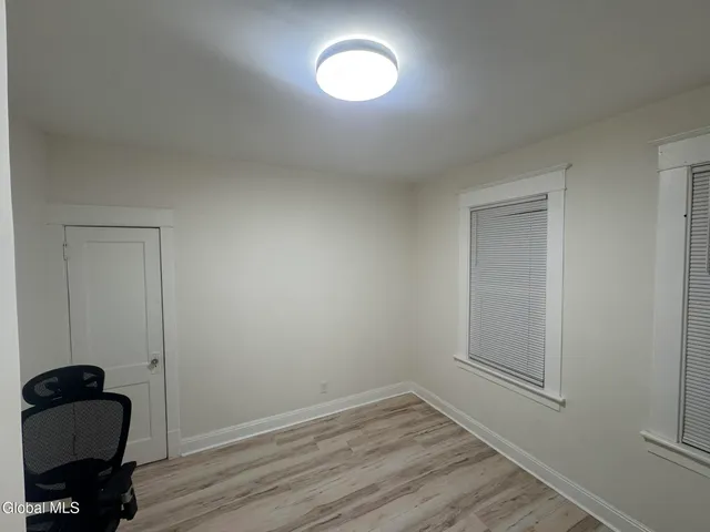 $299,999 | 22 Fairlawn Avenue, Albany, NY 12203