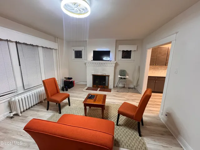 $299,999 | 22 Fairlawn Avenue, Albany, NY 12203