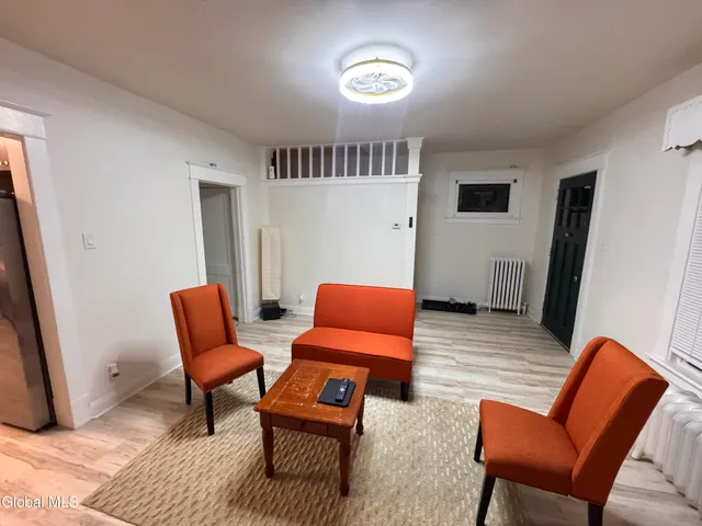 $299,999 | 22 Fairlawn Avenue, Albany, NY 12203