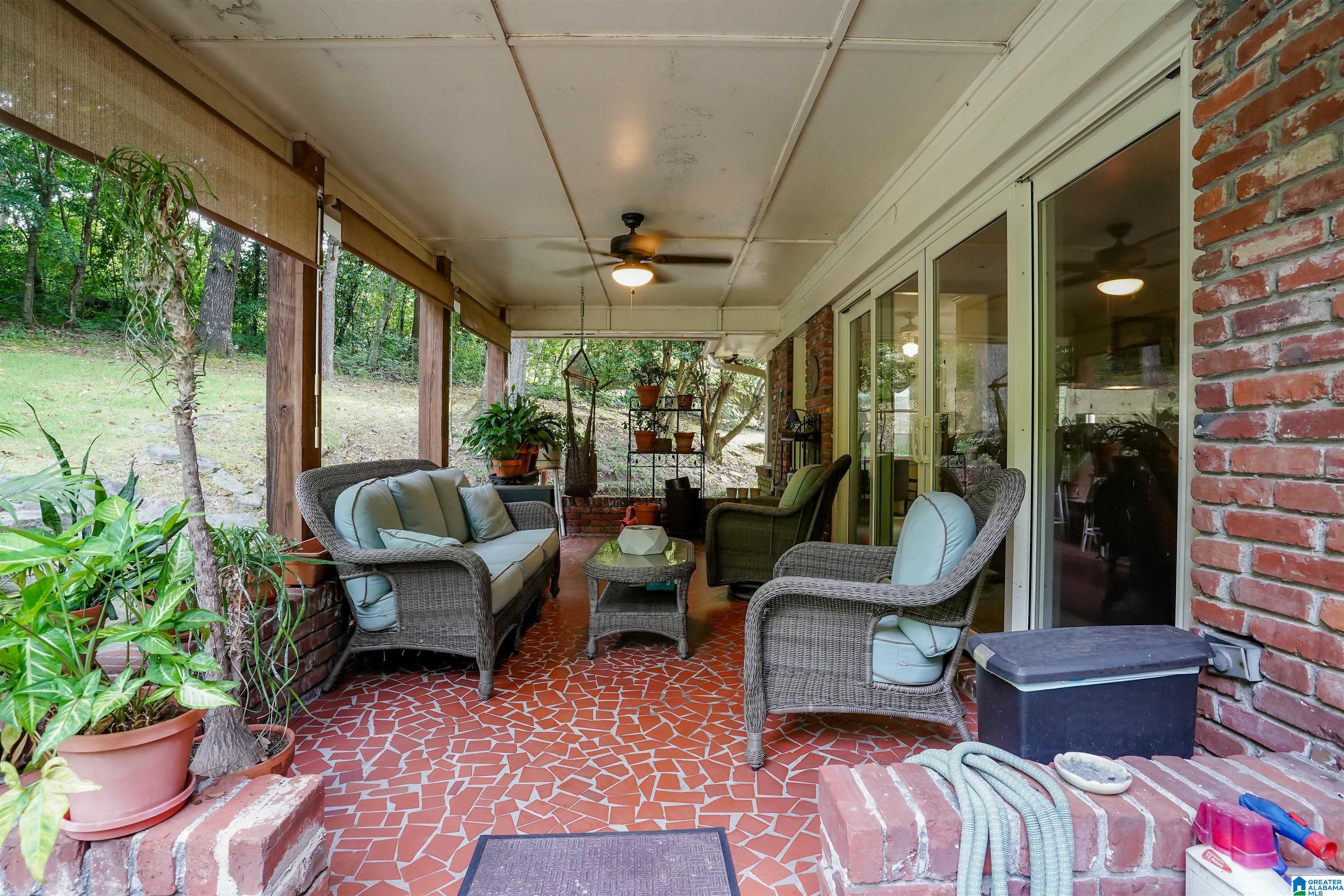 1316 Round Hl Road Birmingham, AL 35216 - Photo 16 of 42