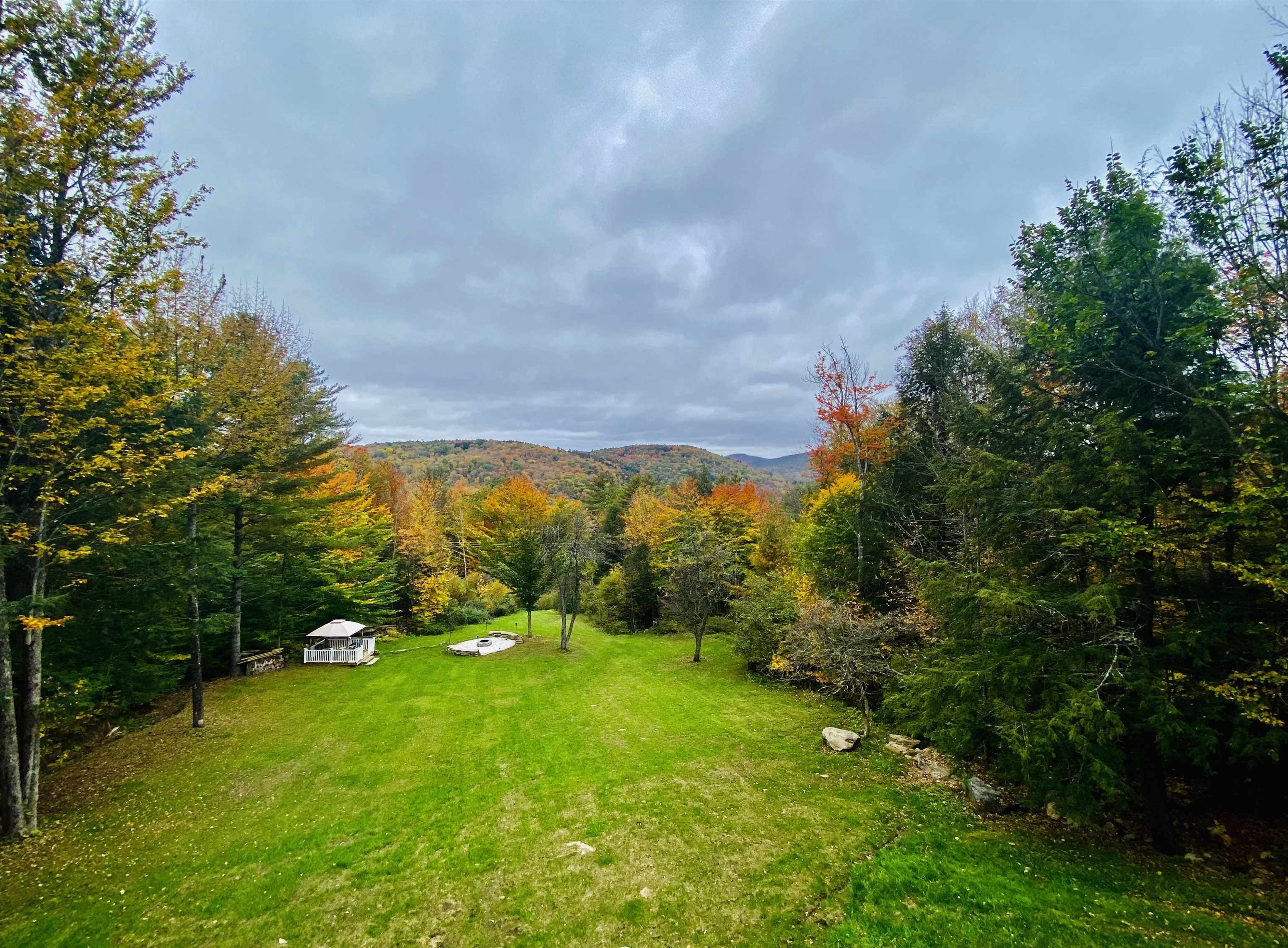 403 Taft Family Road Hartford, VT 05059 - Photo 8 of 26 Gallery Image 8