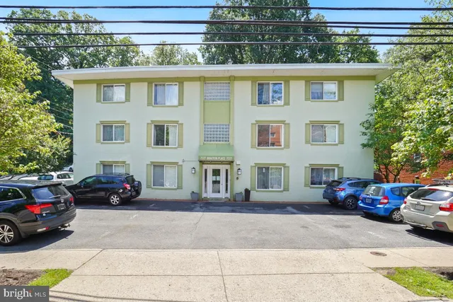 $265,000 | 7527 Maple Avenue, Unit 4, Takoma Park, MD 20912