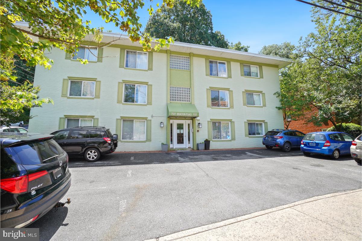 7527 Maple Avenue, Unit 4 Takoma Park, MD 20912 - Photo 30 of 30 Exterior Front of the Building