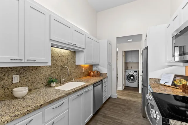 $1,328,888 | 614 Portofino Lane, Foster City, CA 94404