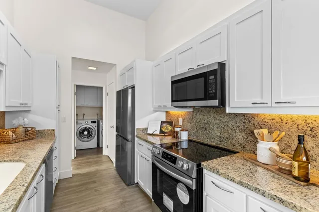 $1,328,888 | 614 Portofino Lane, Foster City, CA 94404