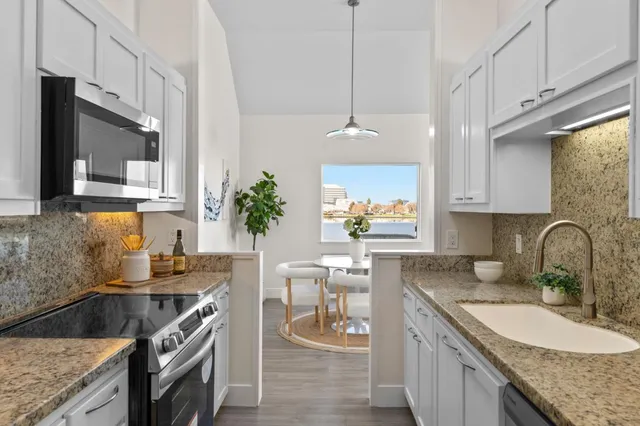 $1,328,888 | 614 Portofino Lane, Foster City, CA 94404