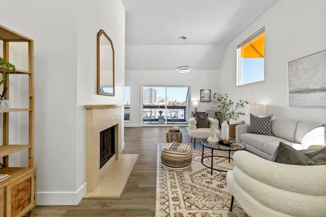 $1,328,888 | 614 Portofino Lane, Foster City, CA 94404