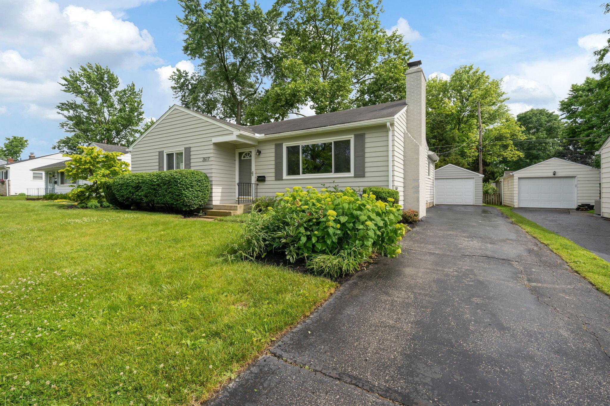 2617 Cranford Road Columbus, OH 43221 - Photo 2 of 64 48-web-or-mls-DSC07451