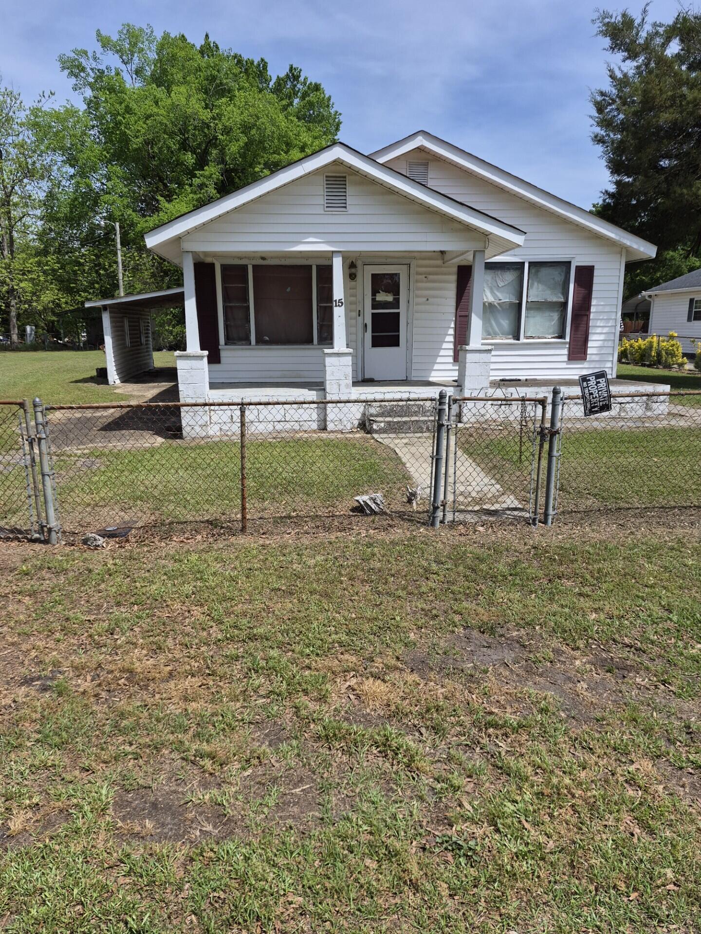 15 Liberty Street Mayesville, SC 29104 - Photo 1 of 10