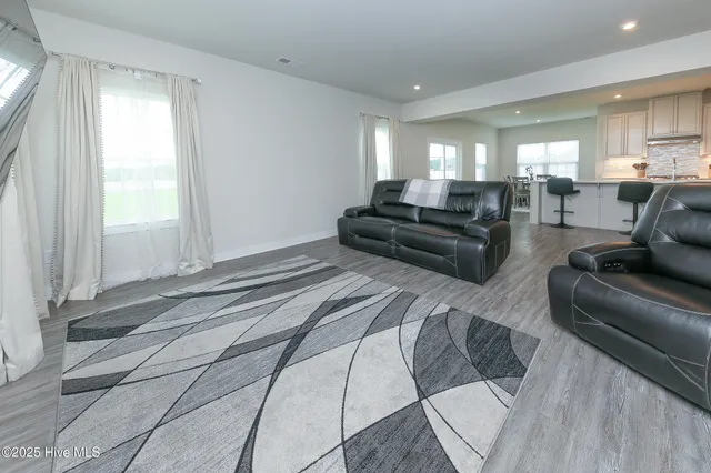 $639,900 | 101 Avocet Path, Moyock, NC 27958