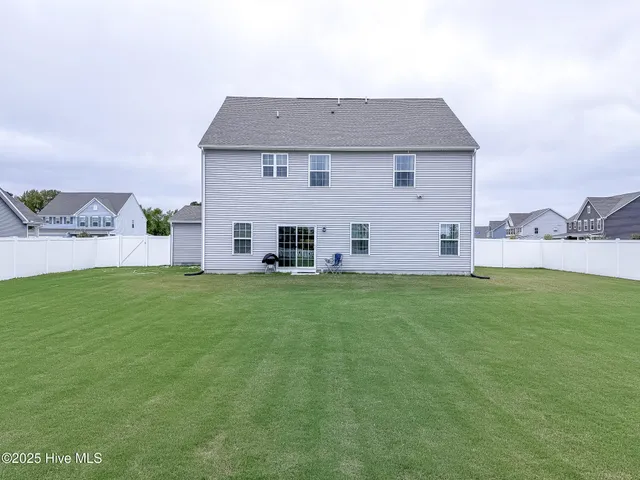 $639,900 | 101 Avocet Path, Moyock, NC 27958