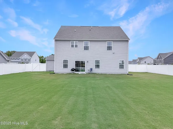 $639,900 | 101 Avocet Path, Moyock, NC 27958